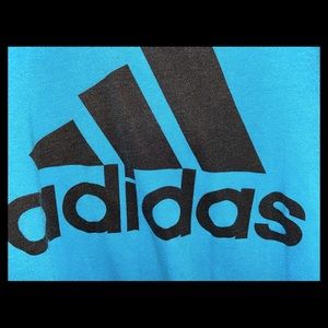 Adidas T-Shirt